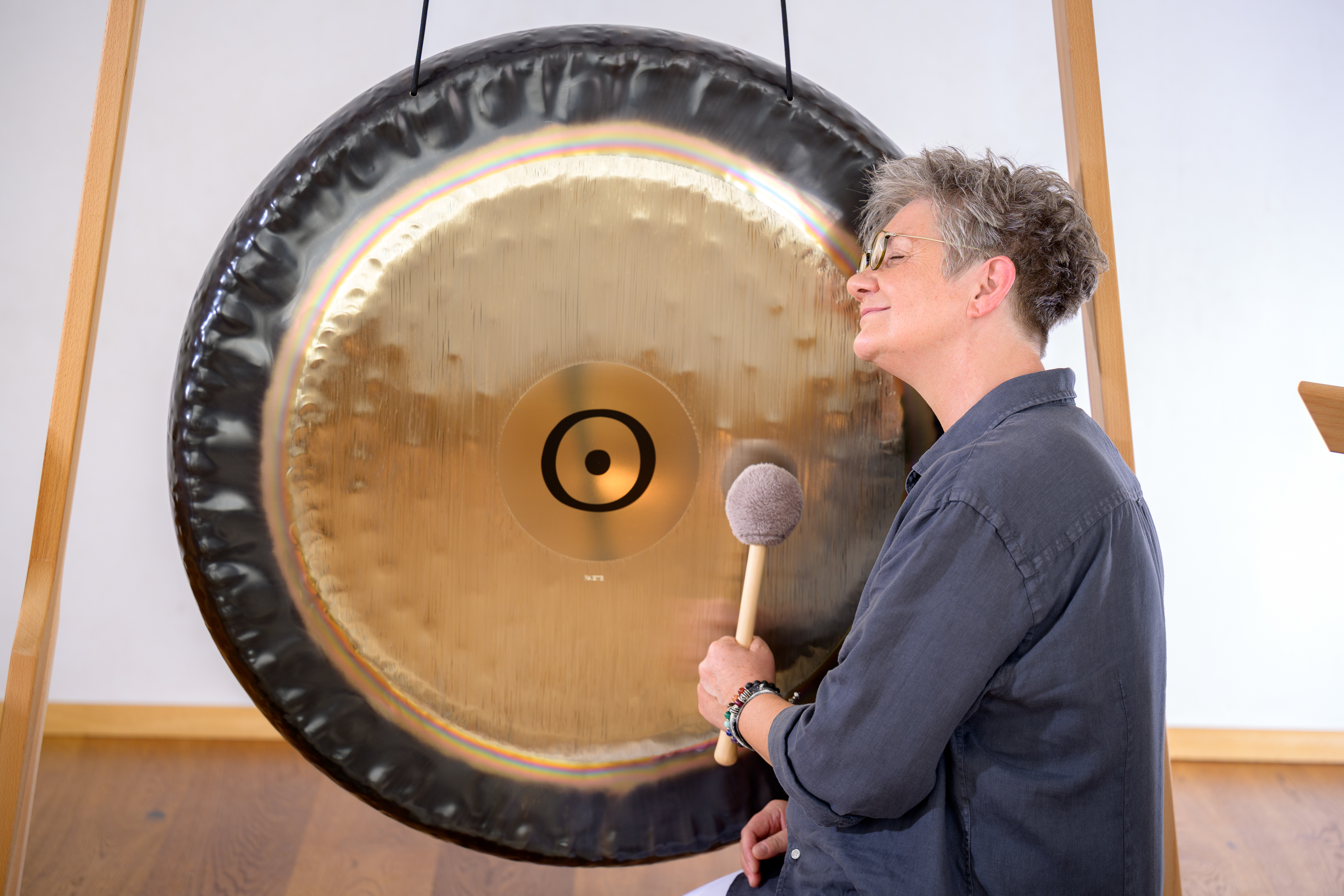 Ricarda Raabe Gongmeditation Berlin